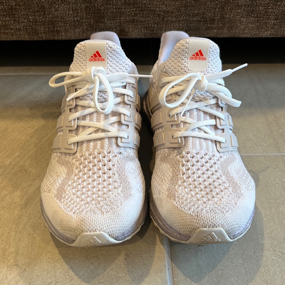 adidas UltraBOOST 5.0 DNA White Ice Purple